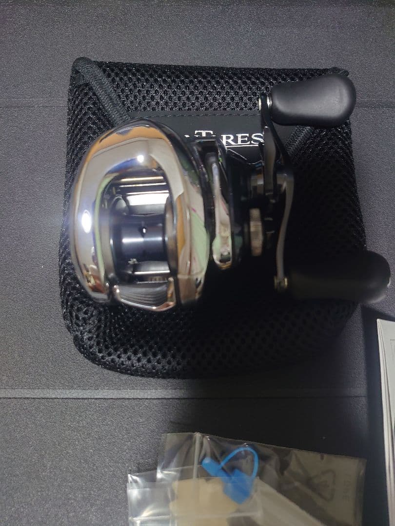 19 アンタレス HG 右 新品未使用