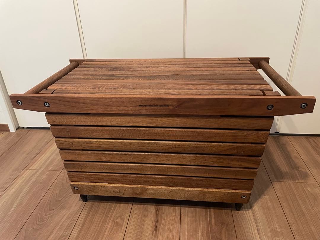 IKIKI シェルフコンテナM ソリッドトップパネル　アルミスパイクセット