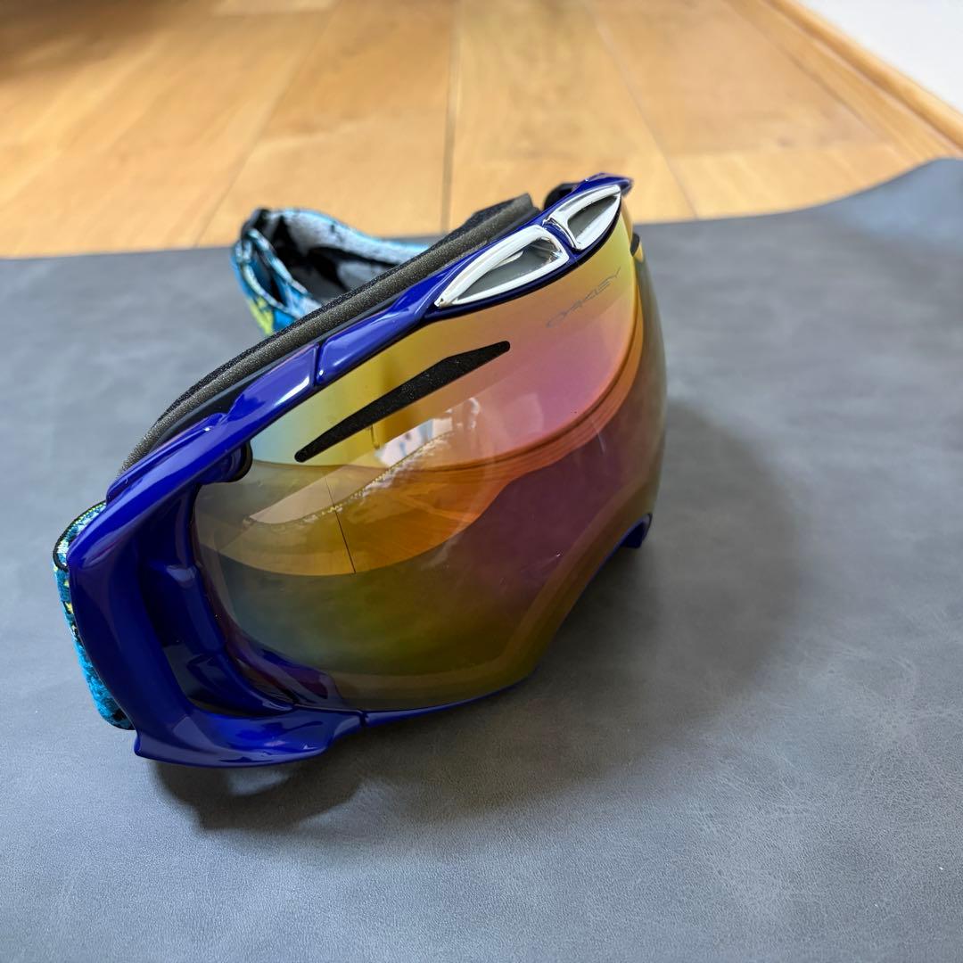 【一回使用の美品】OAKLEY スキー・スノーボードゴーグル　エアブレイク