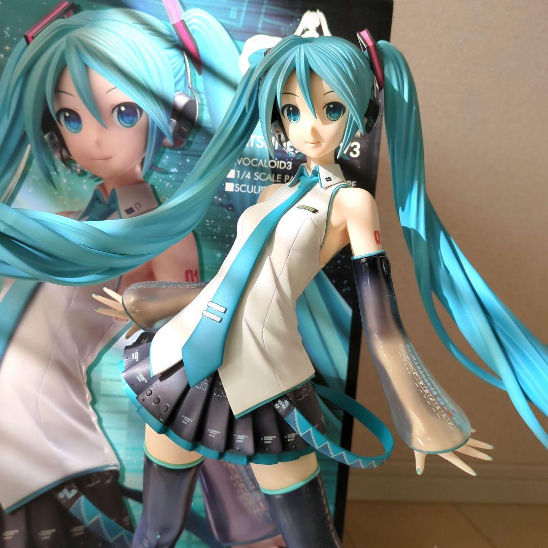 初音ミク V3 VOCALOID 1/4スケール フィギュア