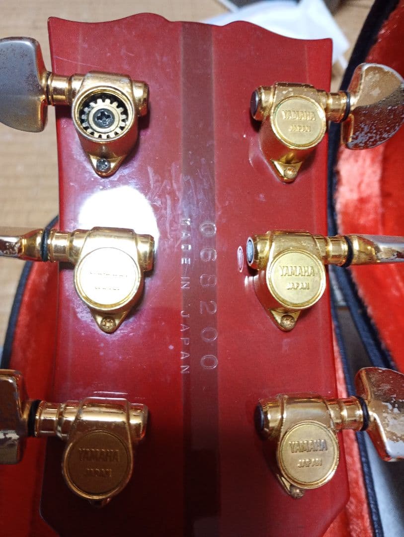 Yamaha SG-1500レッド エレキギター