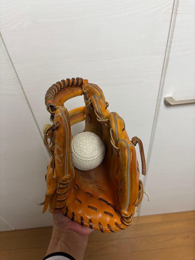 硬式野球グローブ オレンジ色 レザー