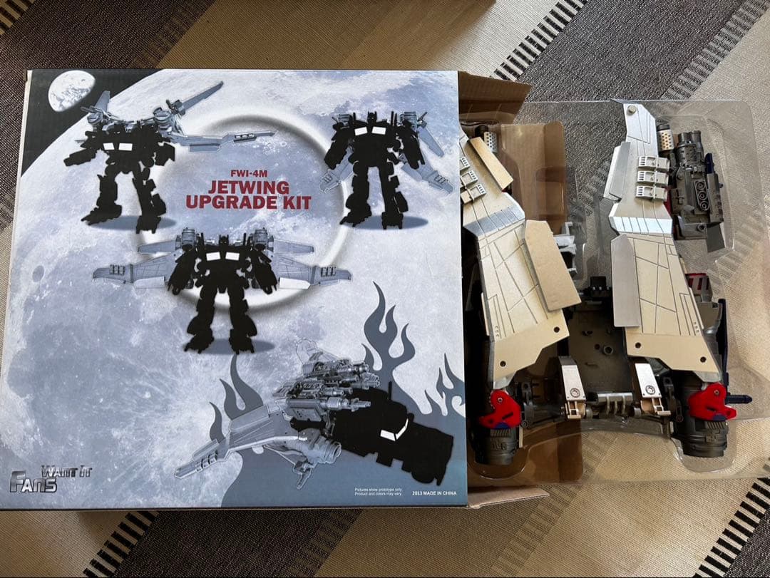 オプティマスプライム　アルティメット・エディション　&アップグレードキット