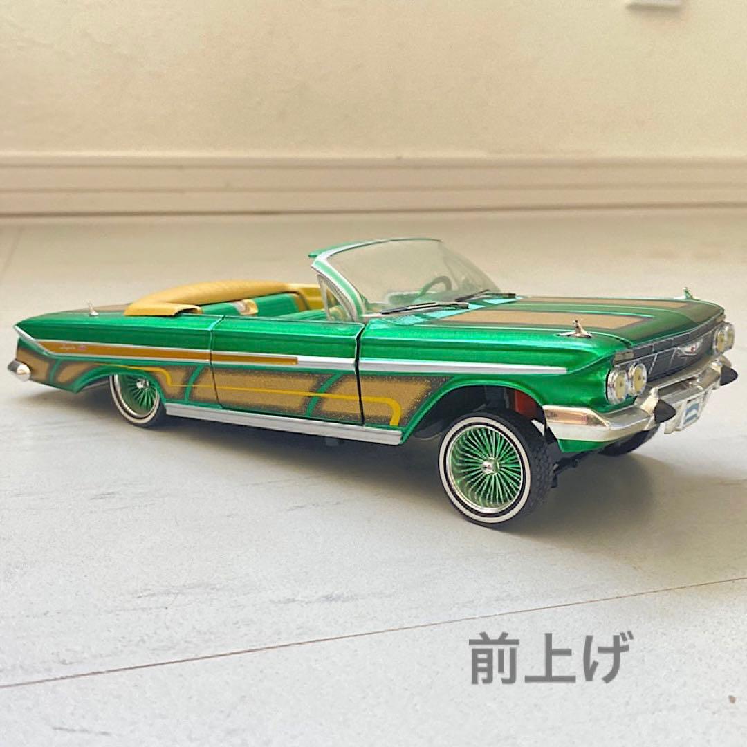 ✯ 1961 IMPALA CONVERTIBLE 1/24