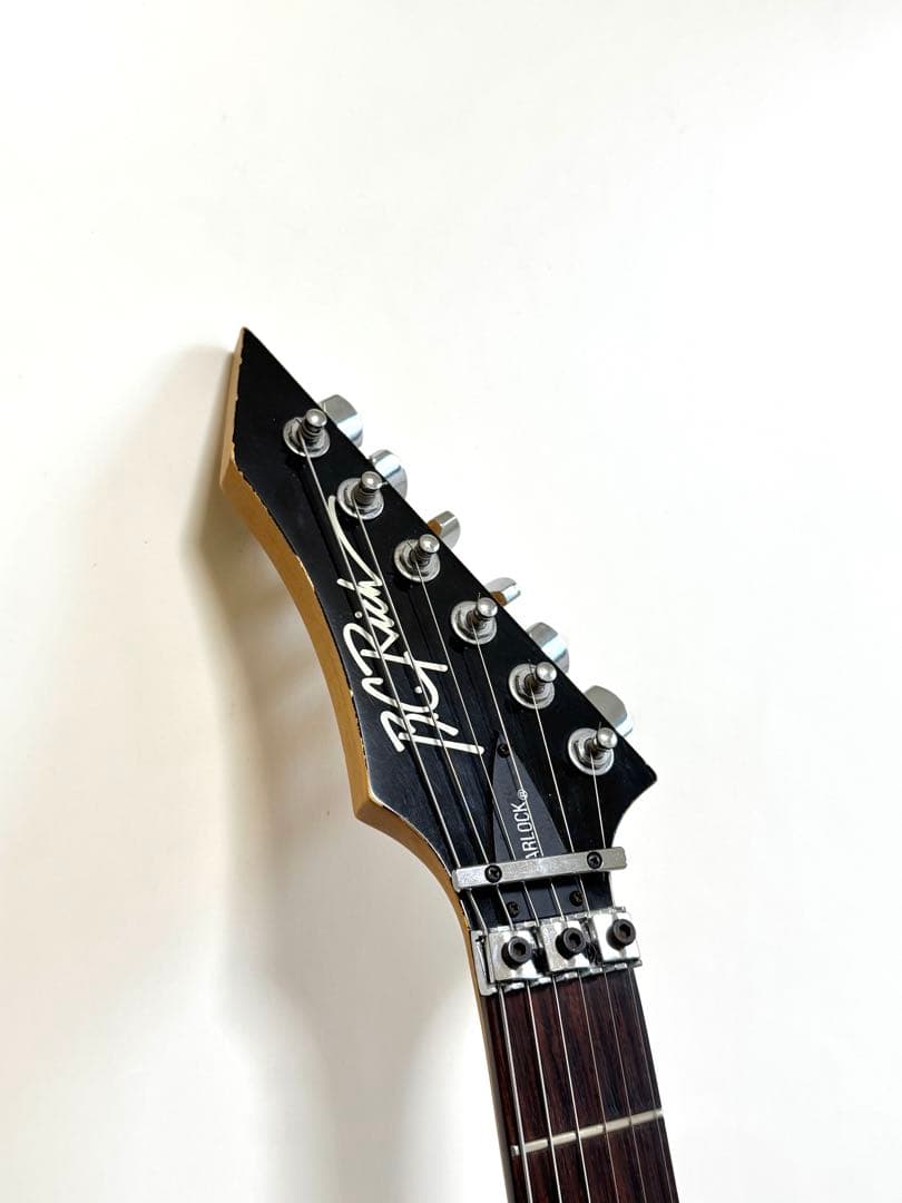 B.C. RICH Warlock エレキギター セミハードケース付き