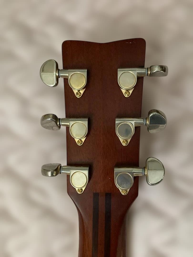 Yamaha LS6 ARE　アコースティックギター/エレアコ