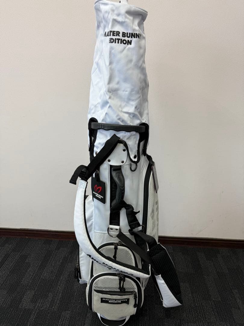 ぺ*ょ様 MASTER BUNNY EDITION キャディバッグ　白色　ヘッド