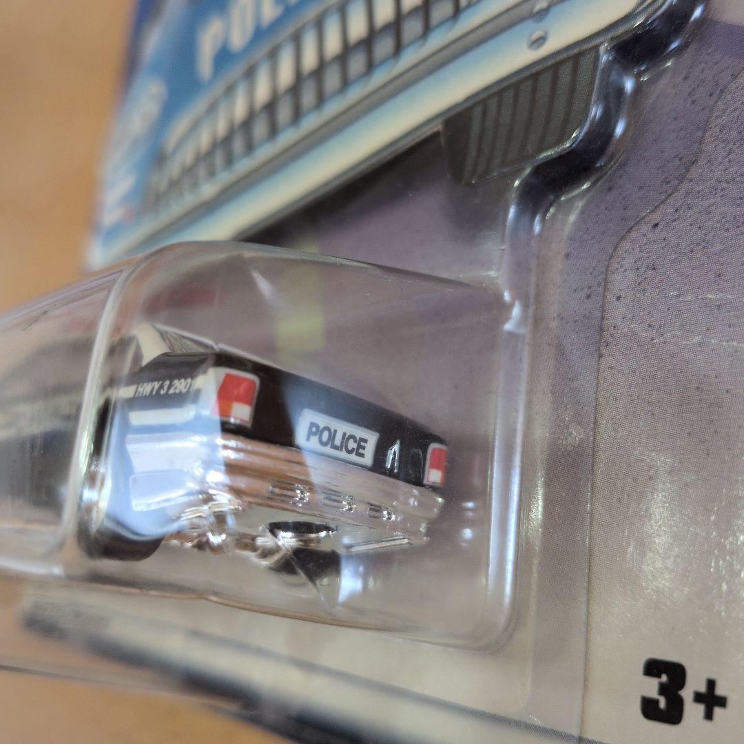 Hot Wheels New York's トイザらス限定２台セット