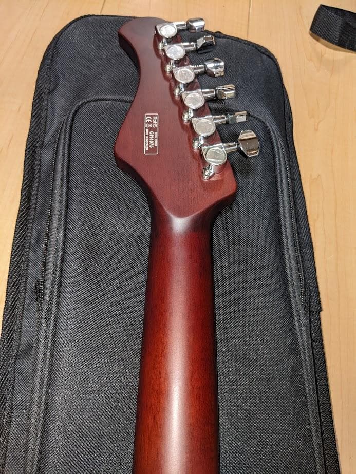 Bacchus / BARON-JAZZ NA /セミホロウ