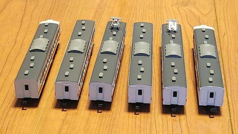 トミックス 国鉄113 2000系近郊電車(関西線快速色)6両セット 92642