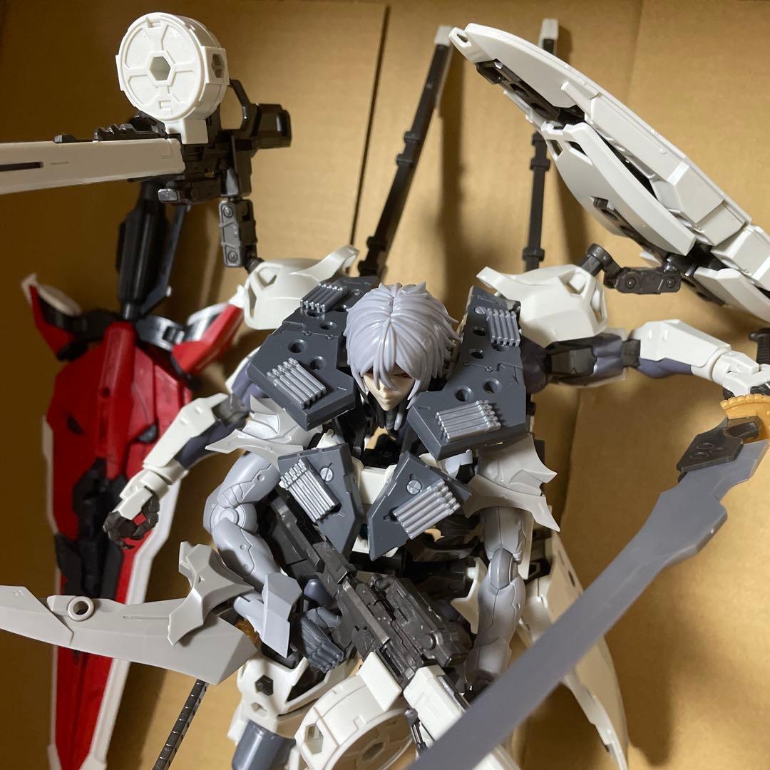 ジルコニアブイトール　ミキシングジャンク品　完成品　ヘキサギア　メガロマリア