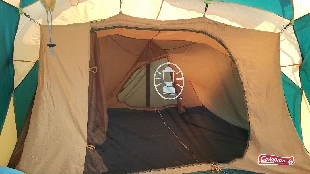 値下げしました。コールマン　ラウンドスクリーン2ルームハウス