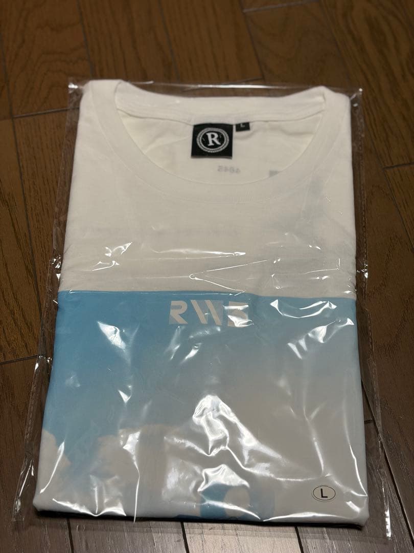 新品未開封RADWIMPS 特別展 Tシャツ 無人島に持っていき忘れた一枚