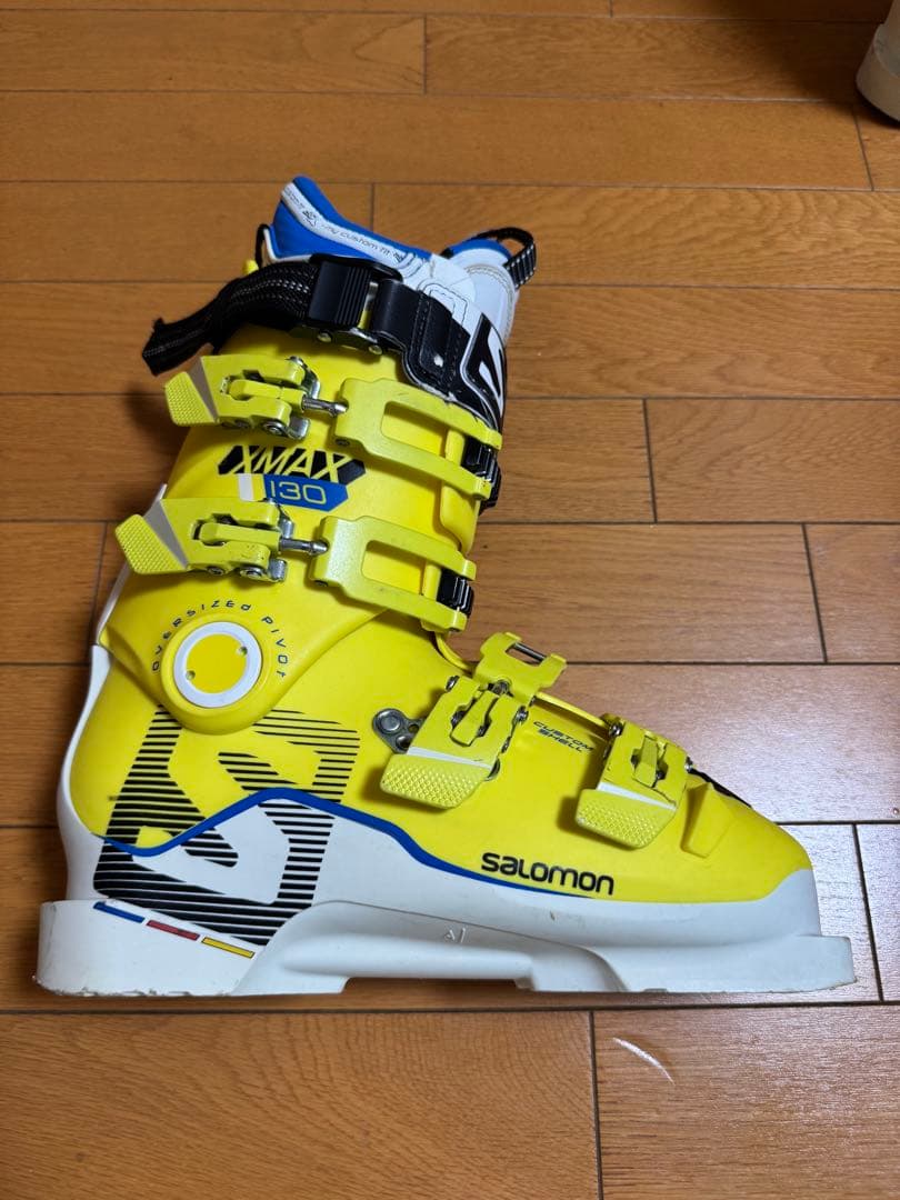 Salomon X-MAX イエロー スキーブーツ