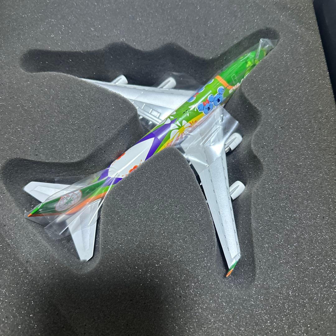 EVAエバー航空Boeing747-400 1/300 hogan特別塗装貴重品