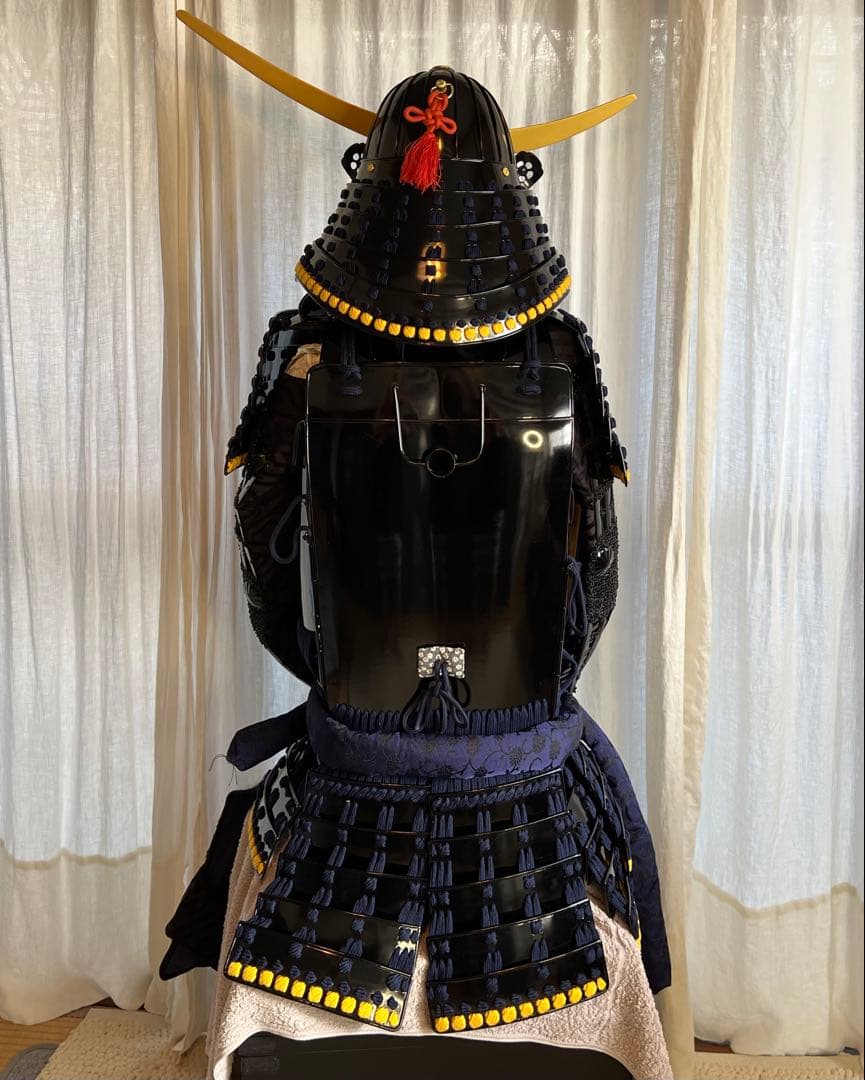 新品同様美品！『薩摩国住光忍十一代作』日本 甲冑 当世具足『 鎧 一式』 等身大