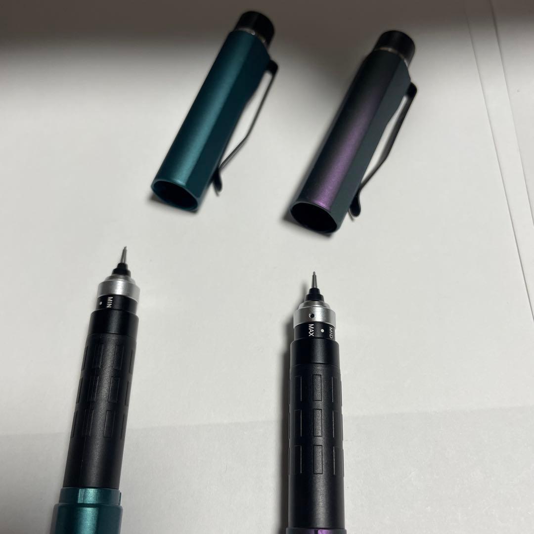 クルトガダイブ　デンスグリーン　オーロラパープル