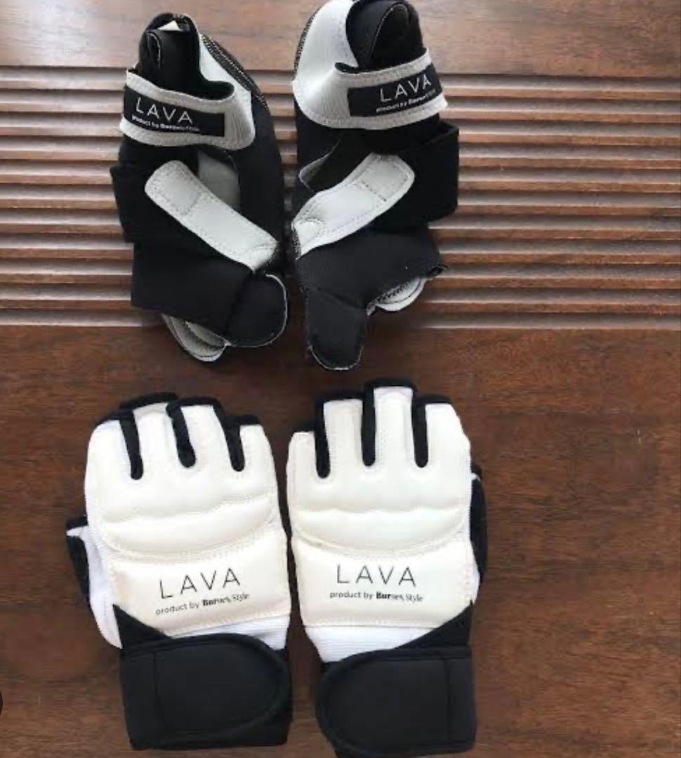★ LAVA キックボクシング グローブセット M