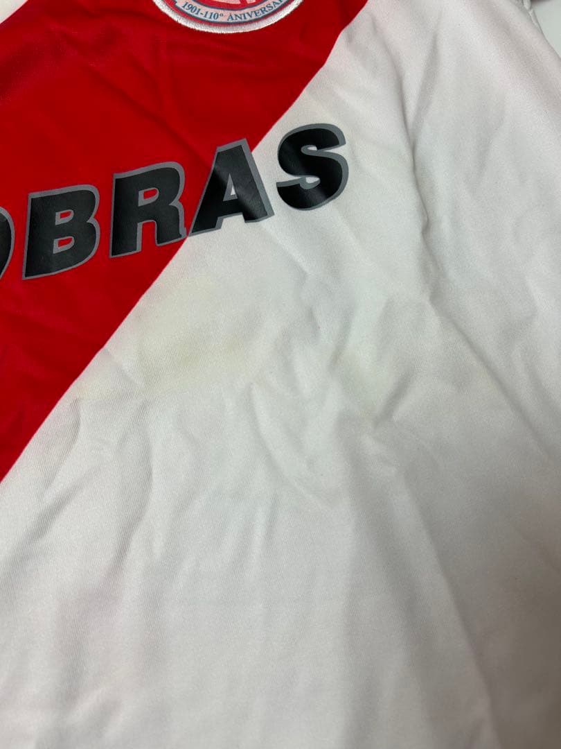  Plate リーベルプレート　ユニフォーム　ホワイト/レッド　M