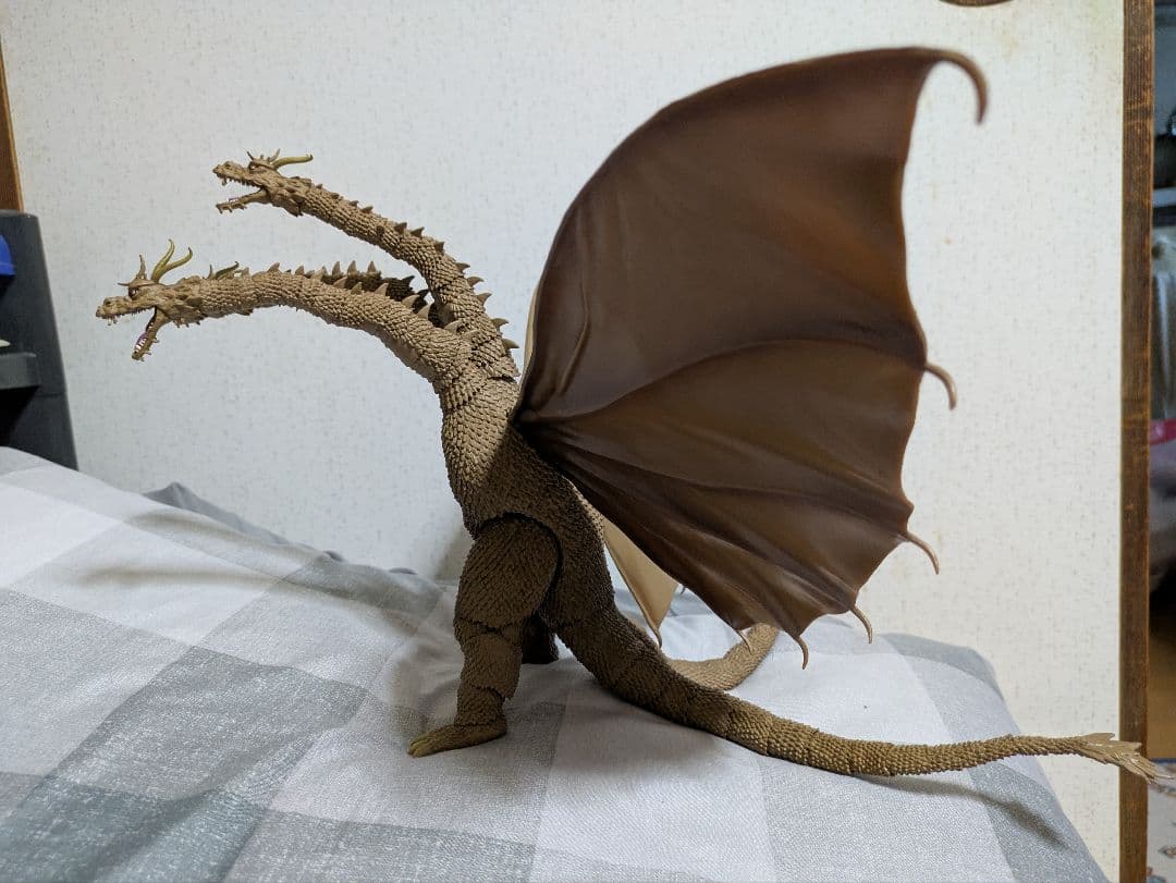 キングギドラ　海外製可動フィギュア