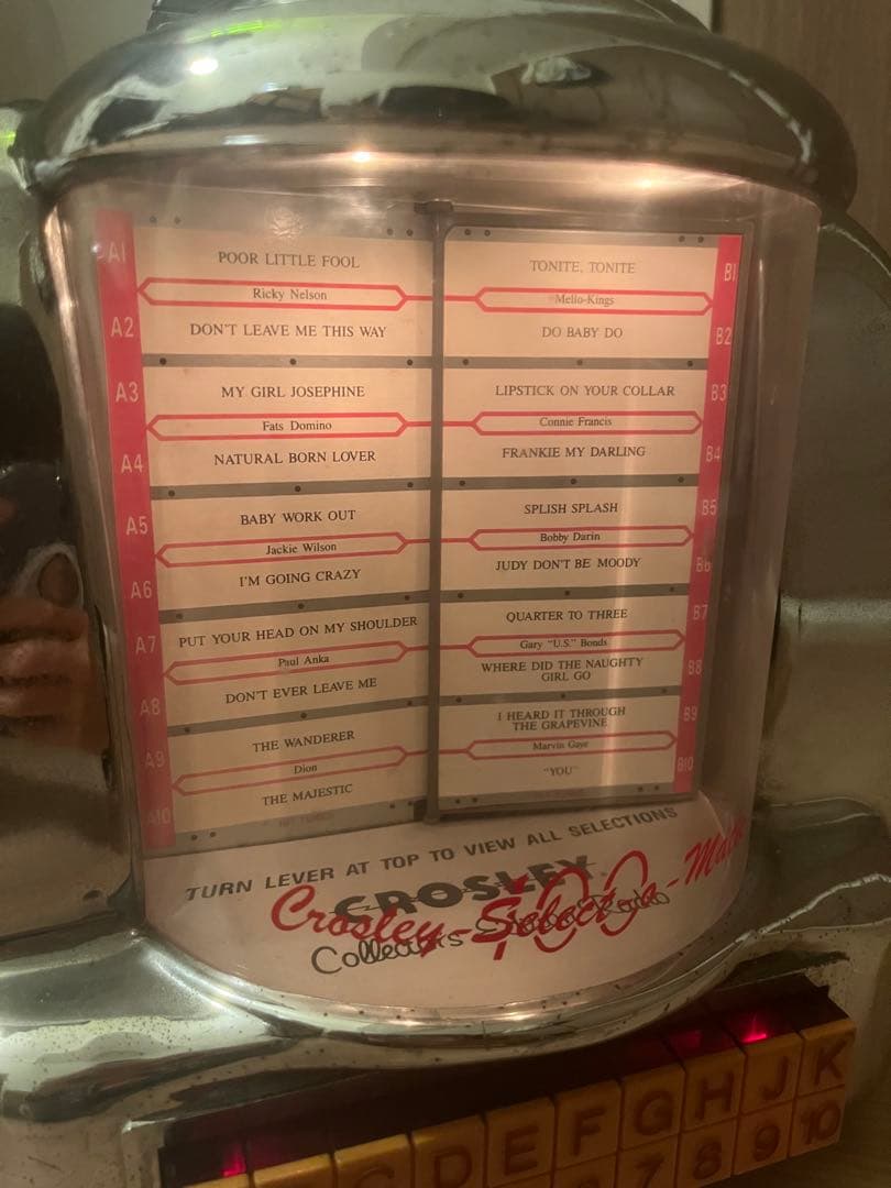 ジュークボックス型ラジオ　動作確認済み