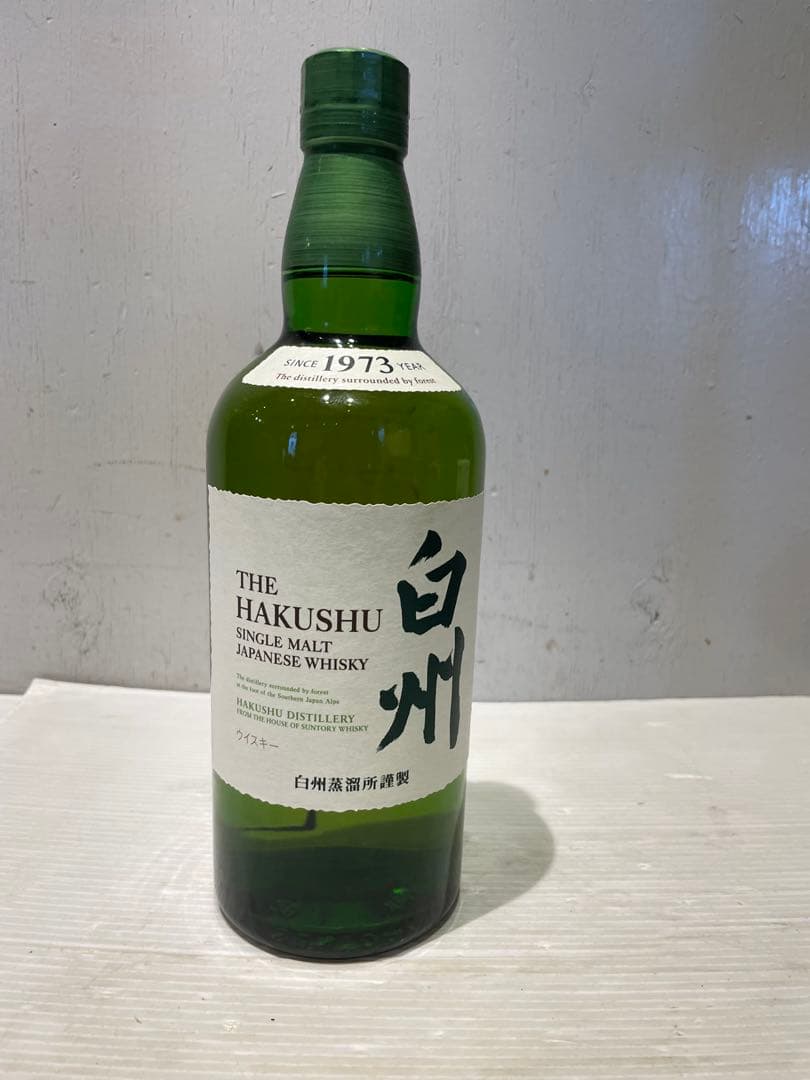 サントリー　白州シングルモルトウイスキー 1973年　700㍉