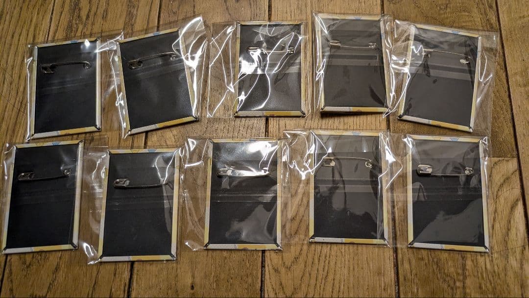 カラフルピーチ　ゆあんくん バッジ 10個セット yuan kun