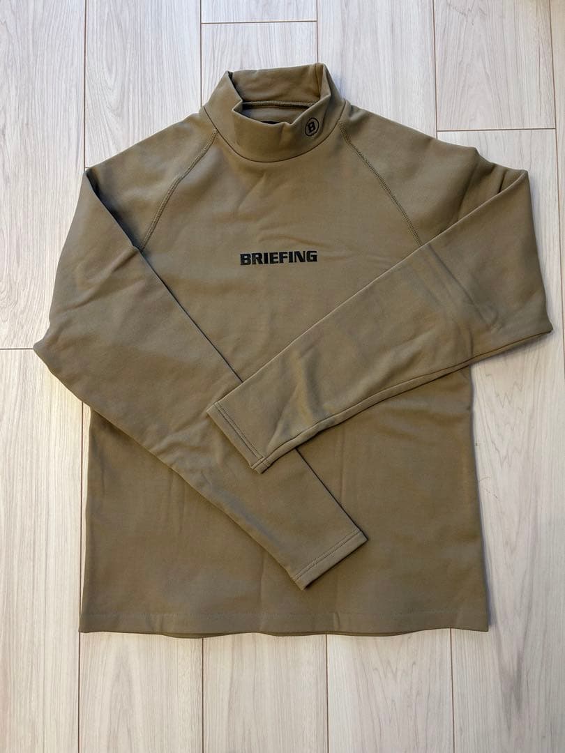 BRIEFING ベージュ タートルネックシャツ Mサイズ