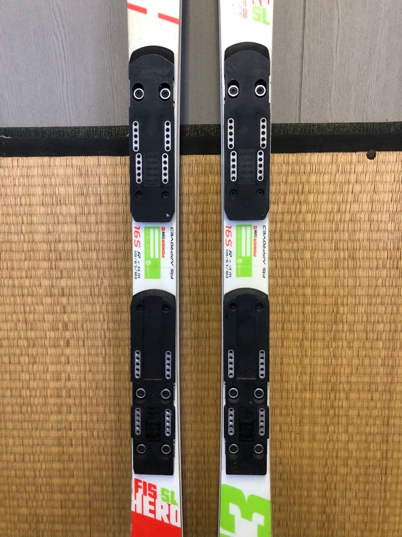 ROSSIGNOLスキー板