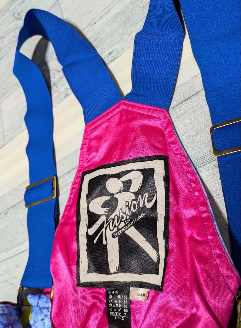 Fusion　レディーススキーウェア　サイズM 新品未使用品　定価34000円