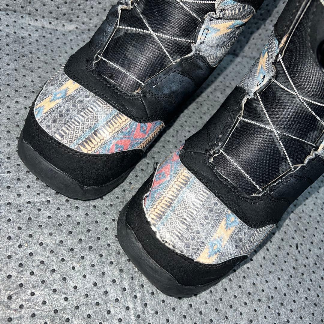 10回使用 人気サイズ24cm BURTON MINT BOA スノボブーツ