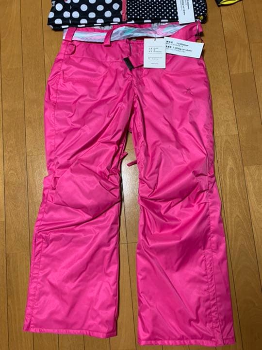 スキー　スノボーウェア上下セット　新品未使用品