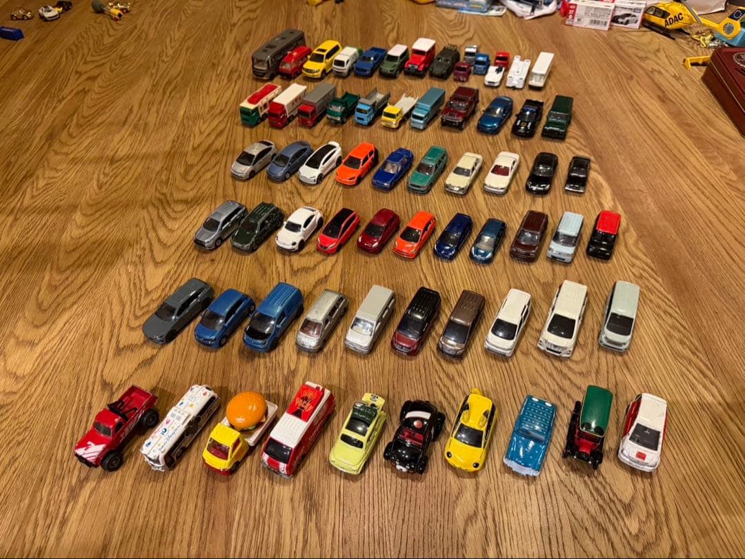 ミニカーまとめ売り201台＋3機　現在最低価格