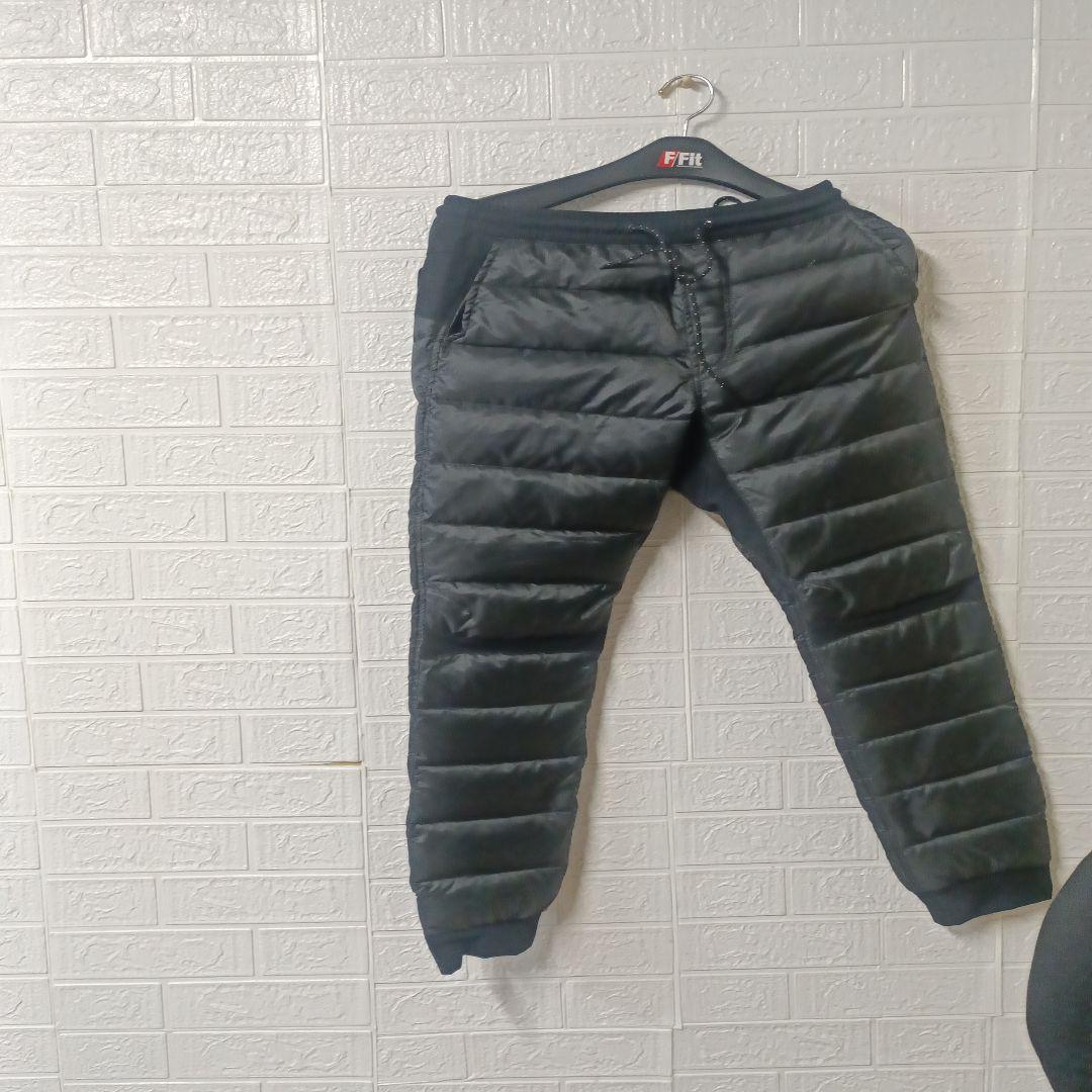 ICE Y [800フィルパワーハンガリーダウンの特長】 軽量