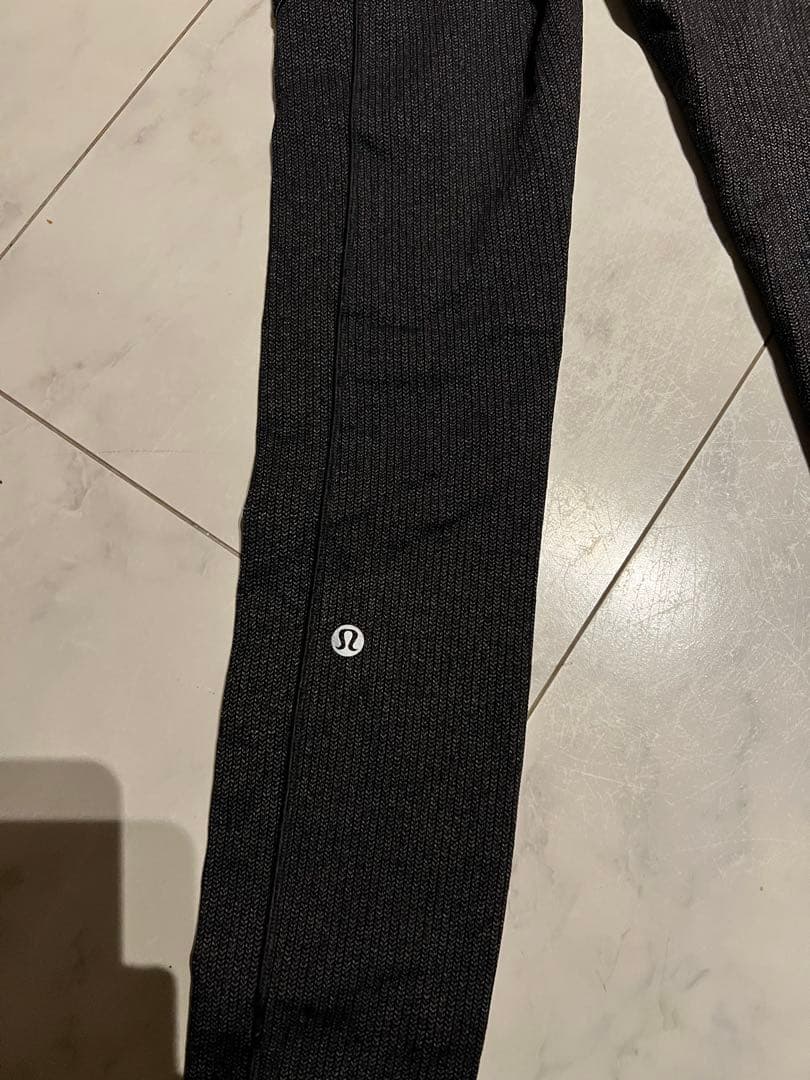 lululemon リブ柄ヨガパンツ　サイズ2