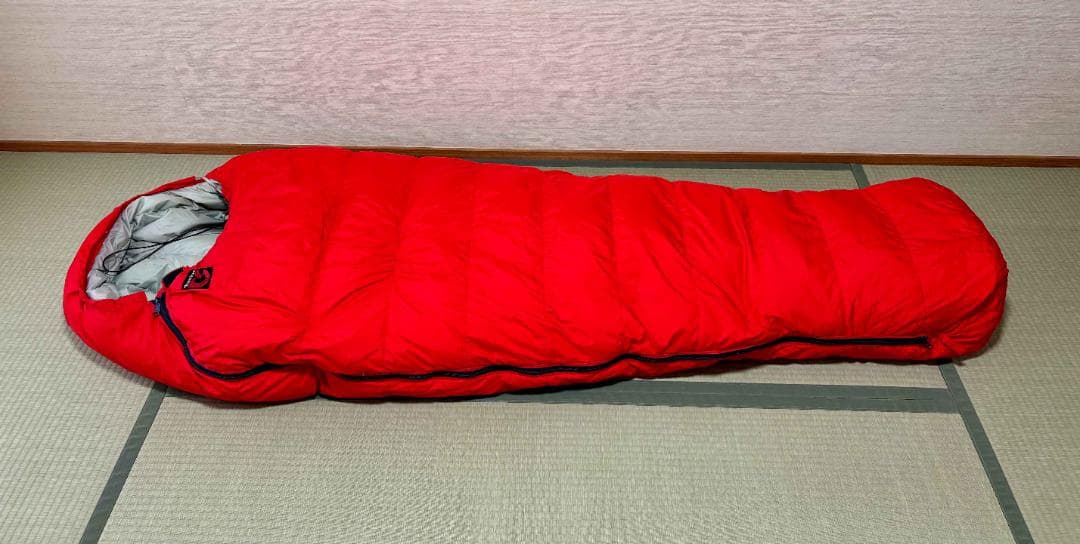 極暖シュラフ　Tianshan 赤 フード付き寝袋