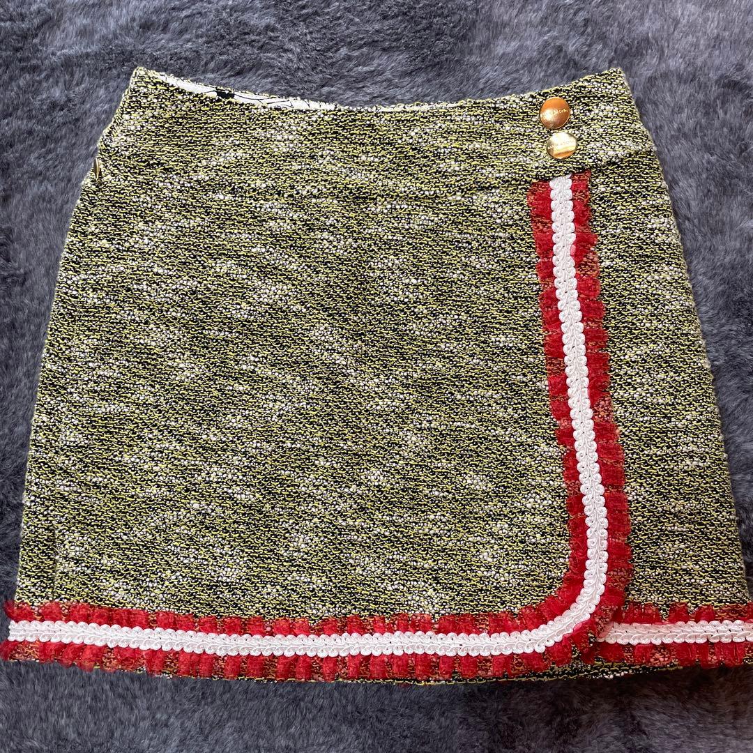 新品未使用　MARK&LONA ゴルフスカート　S イエロー