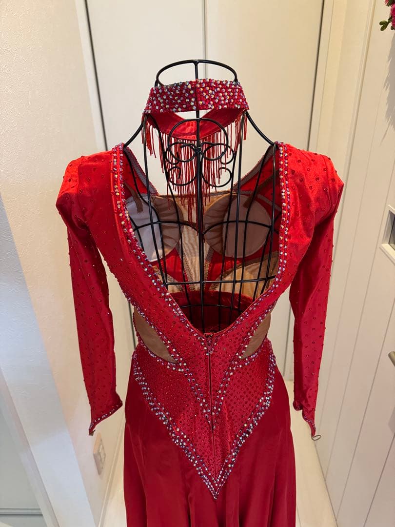 ダンスドレス　レッド