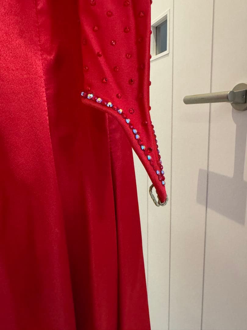 ダンスドレス　レッド