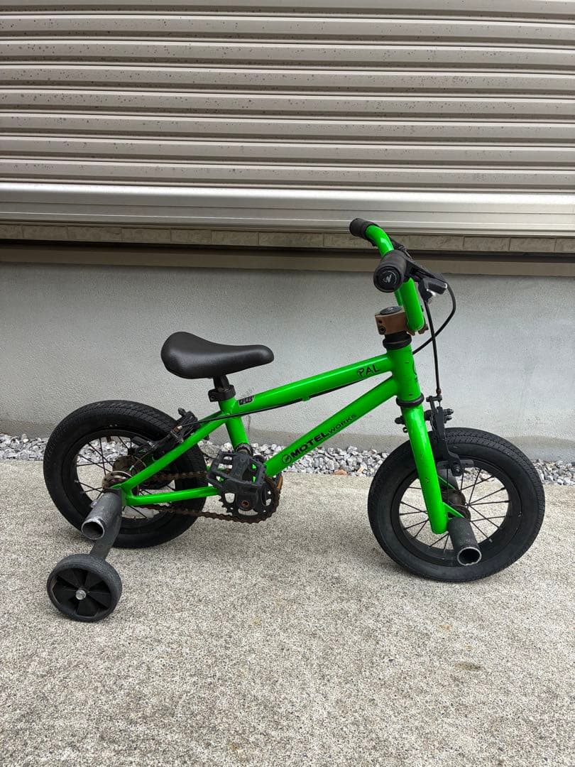 送料無料　子供用 BMX MOTEL WORKS PAL 12インチ