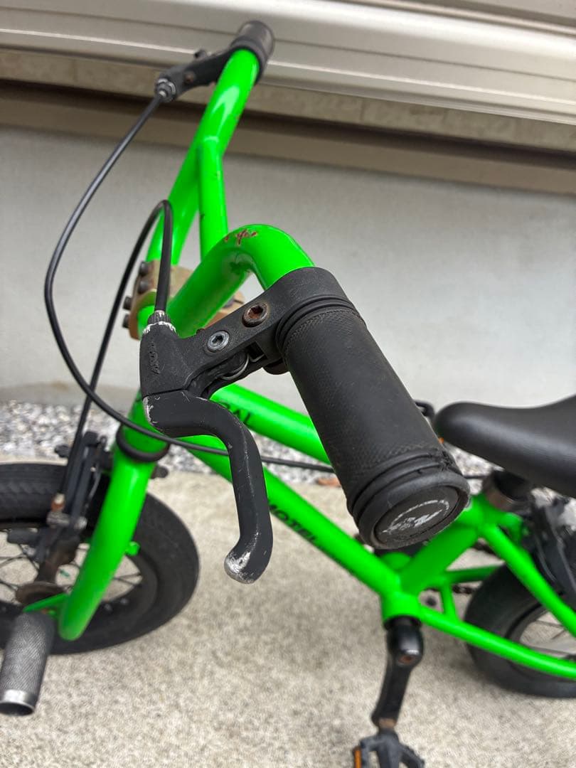 送料無料　子供用 BMX MOTEL WORKS PAL 12インチ