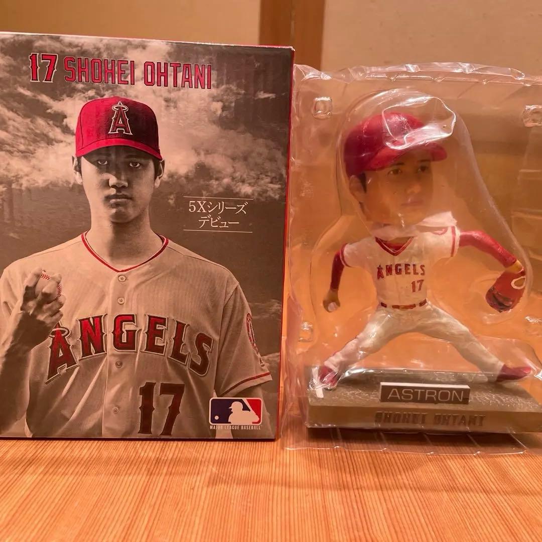 大谷翔平 エンゼルス フィギュア 17 SEIKO時計　ノベルティ　ASTRON