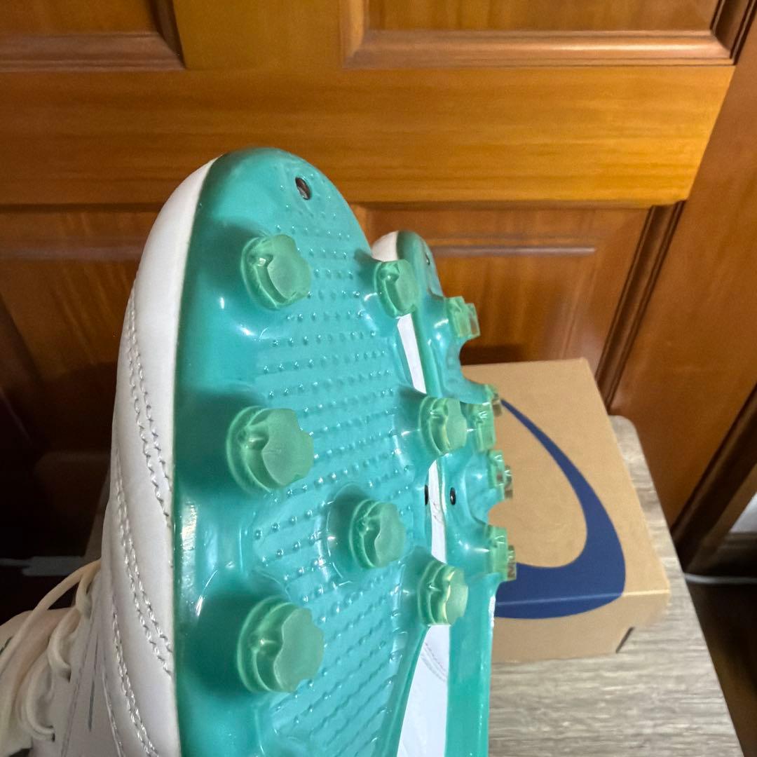 エックスフライ4 イニエスタコラボモデル 全世界1008足限定　25.5㎝