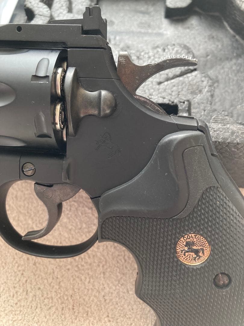 ジャンク　東京マルイ コルトパイソン 357マグナム 4インチ ガスリボルバー