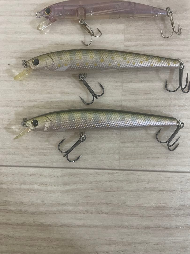 フラッシュミノー13個、インスパイアミノー1個 他15個セット　収納ケース付