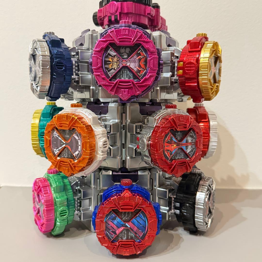 DXライドウォッチ19個+ダイザー 劇中プロップ風塗装 竜頭発光・大音量化