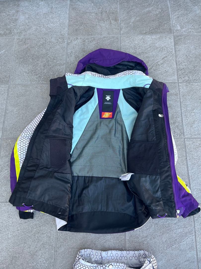 値下げ　スキーウェアセット デサント　comp