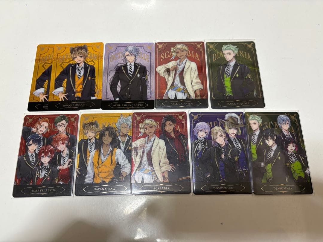 ツイステ　メタルカード　SDカード　制服　式典服　実験着　運動着