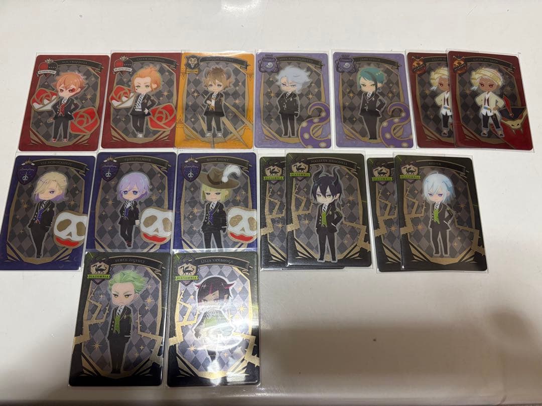 ツイステ　メタルカード　SDカード　制服　式典服　実験着　運動着