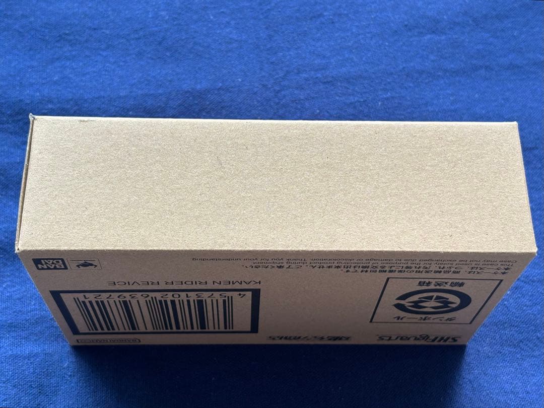 s.h.フィギュアーツ 仮面ライダーリバイス　新品　未開封